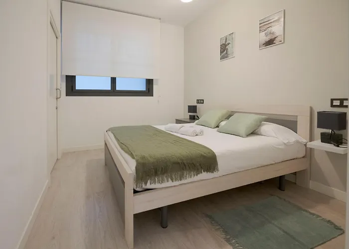 Piso Con Garaje En Gros A Cinco Minutos De La Playa De La Zurriola, Donostia - *