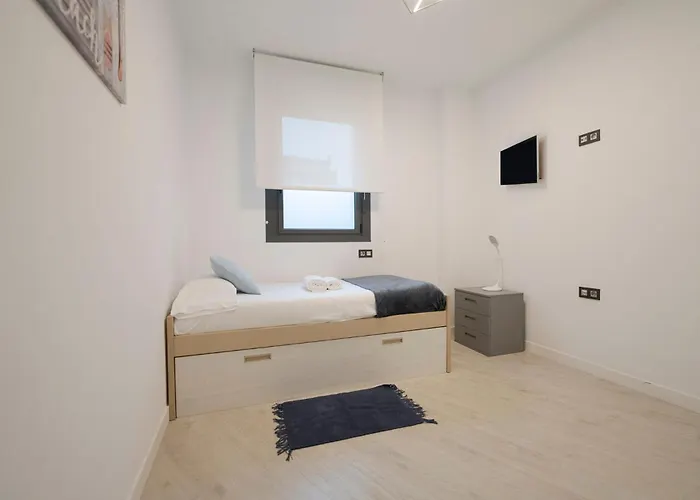 Apartment Piso Con Garaje En Gros A Cinco Minutos De La Playa De La Zurriola, Donostia - *