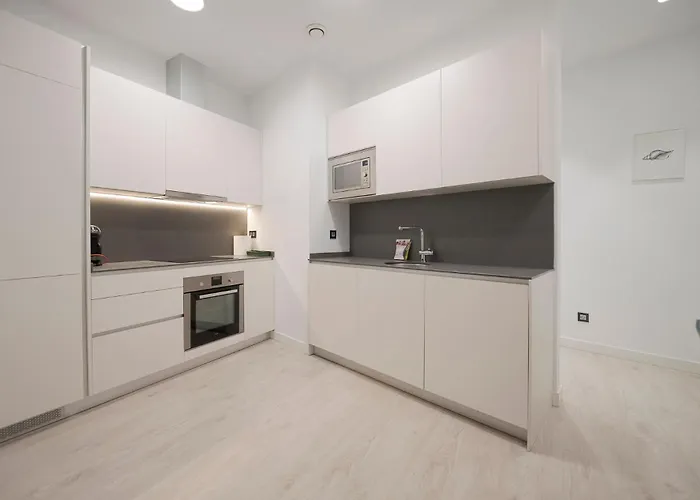 Piso Con Garaje En Gros A Cinco Minutos De La Playa De La Zurriola, Donostia - Apartment San Sebastian