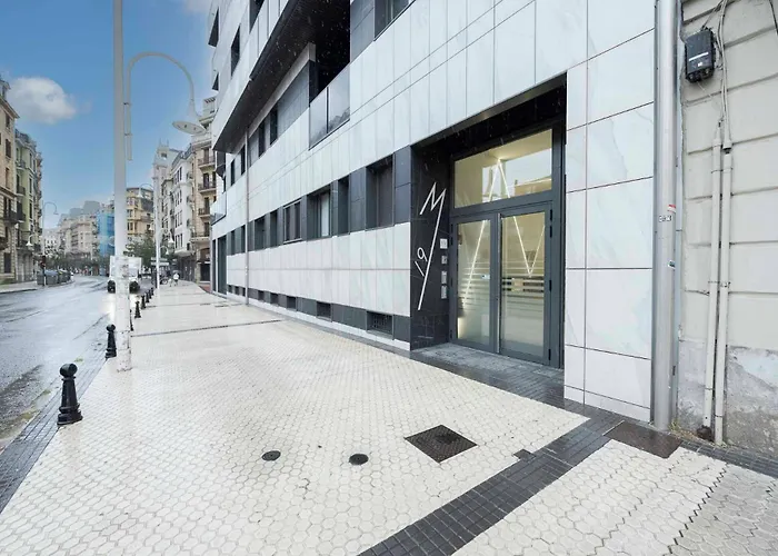 Piso Con Garaje En Gros A Cinco Minutos De La Playa De La Zurriola, Donostia - 산세바스티안