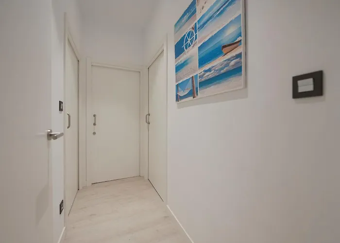 아파트 Piso Con Garaje En Gros A Cinco Minutos De La Playa De La Zurriola, Donostia -